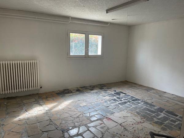 Crêches-sur-Saône (71680) Villa