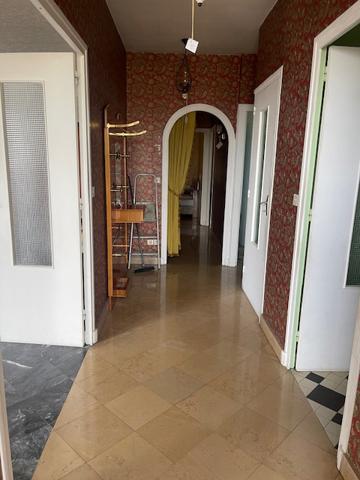 Crêches-sur-Saône (71680) Villa