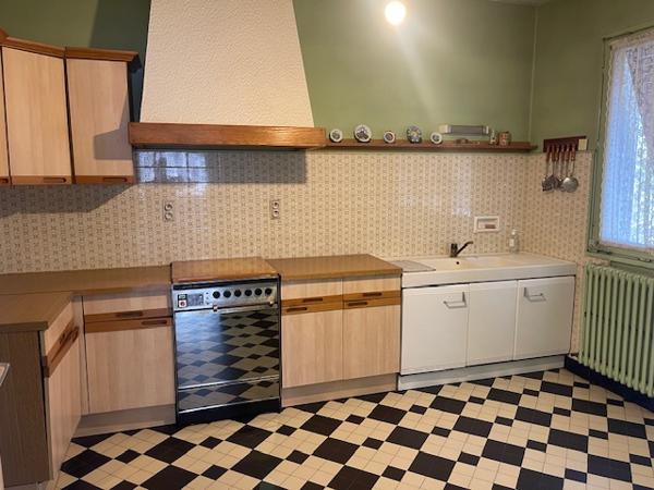 Crêches-sur-Saône (71680) Villa