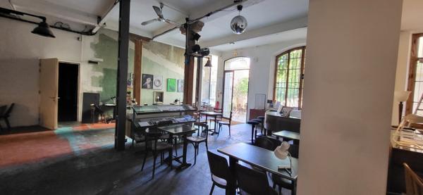 Entrepôt et maison d'habitation - breteuil 13006 Marseille