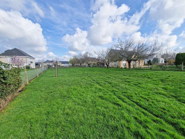 Terrain Doué en Anjou 550 m2