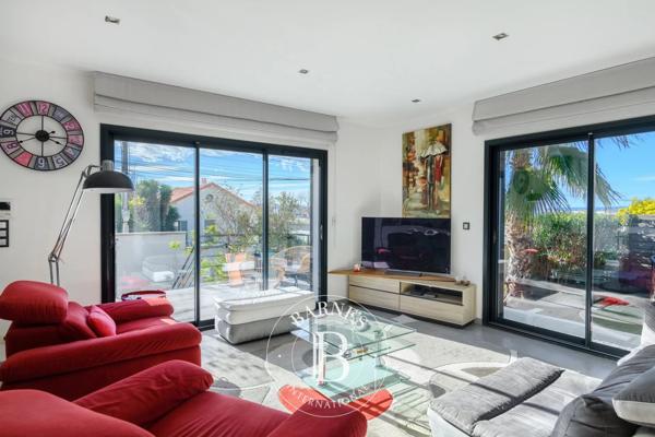 Marseille 8ème, Maison 4 Chambres -  133 m² à vendre