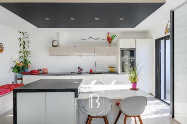 Marseille 8ème, Maison 4 Chambres -  133 m² à vendre