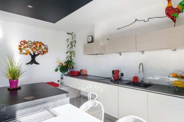 Marseille 8ème, Maison 4 Chambres -  133 m² à vendre