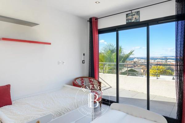 Marseille 8ème, Maison 4 Chambres -  133 m² à vendre