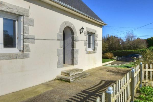 Maison  5 chambres  sur 1200 m2 à 8 mn des plages