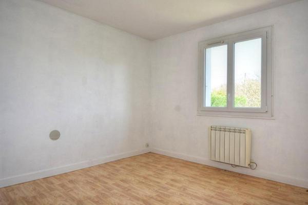 Maison  5 chambres  sur 1200 m2 à 8 mn des plages