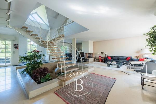 Saint-Cloud, Maison 3 Chambres -  279 m² à vendre