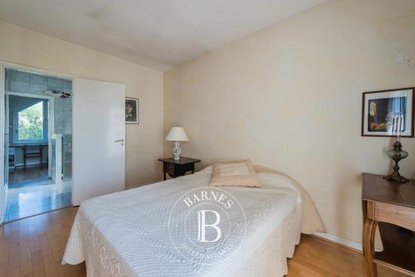 Saint-Cloud, Maison 3 Chambres -  279 m² à vendre