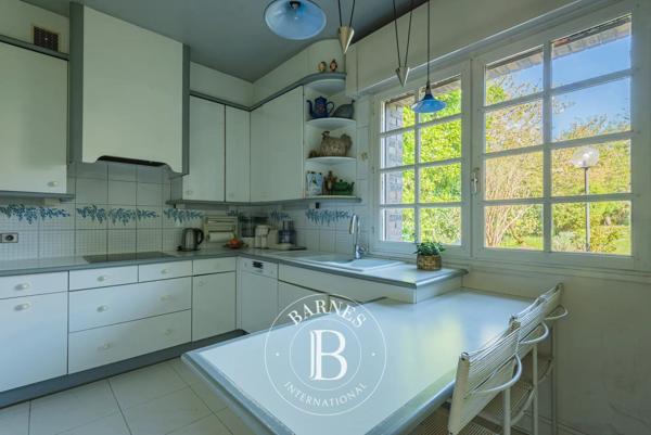 Saint-Cloud, Maison 3 Chambres -  279 m² à vendre