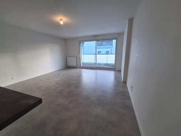 Appartement 3 pièces – 72 m² environ à Séné (ref : 28446)