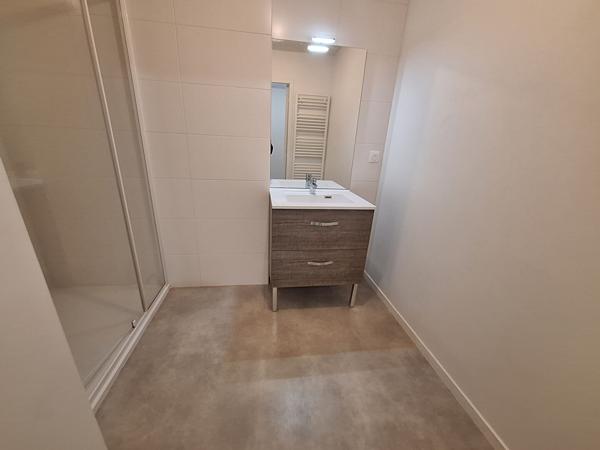 Appartement 3 pièces – 72 m² environ à Séné (ref : 28446)