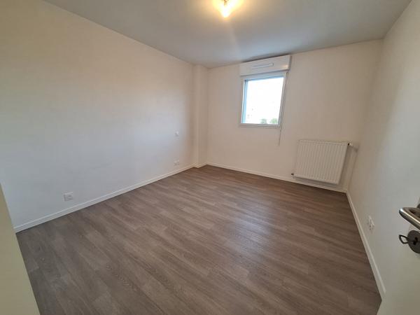 Appartement 3 pièces – 72 m² environ à Séné (ref : 28446)