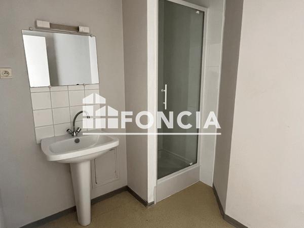 Location Appartement 2 pièces 34.31 m² - 32 RUE LECHESNE Le Mans 72000