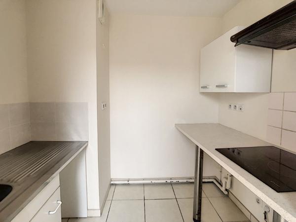 ORLEANS - St Jean de Braye - Rue de la Glacière  - Appartement 2 pièce(s) 42.20 + 2 PARKINGS