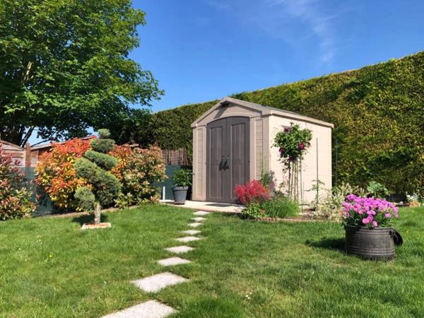 A vendre pavillon familial de plain-pied avec jardin à Distré 49400