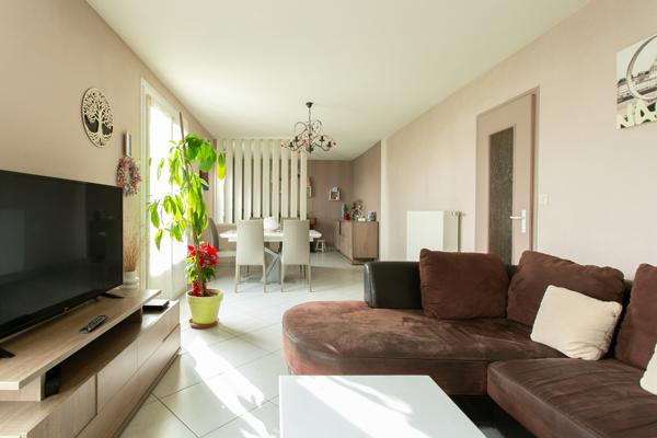 Maison 5 pièces - 100 m² Exclusivité efficity