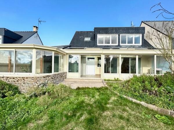 BINIC - Maison 4 chambres avec véranda