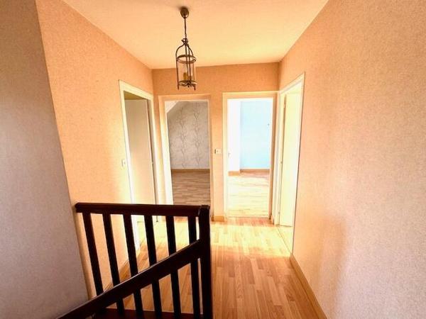 BINIC - Maison 4 chambres avec véranda