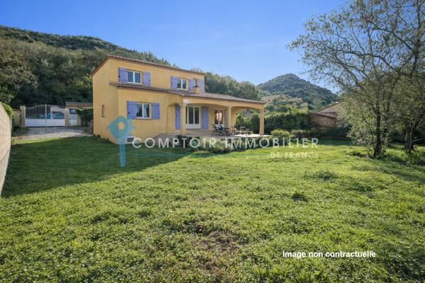 Villa
                                                                                                                                                                                                                                                                                                                        6 pièce(s)                                                                                                                                                                                                          5 chambre(s)                                                                                                                                                                                                          140  m²
