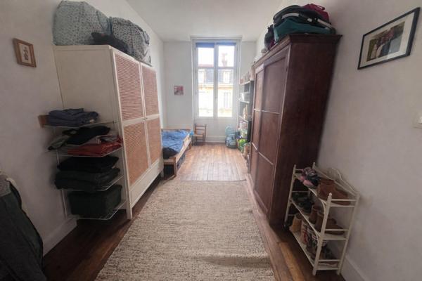 Joli appartement dans maison de maître en plein cœur de Poitiers