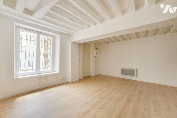 Studio à vendre – 36 rue de la Montagne Saint Geneviève , PARIS (5ème) 
