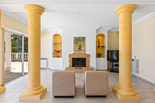 Mandelieu, villa sur les hauteurs, vue mer panoramique