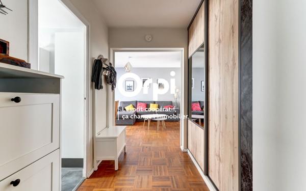 Appartement à vendre    2 pièces • 48 m2 Villeurbanne