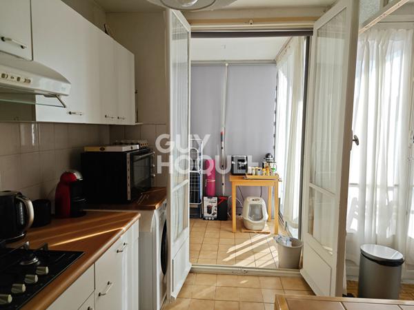 APPARTEMENT TYPE 2 2 BALCONS CAVE PARKING COLLECTIF METRO EMPALOT