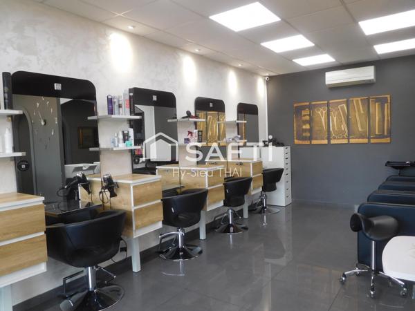 Salon de Coiffure, ARBENT (01), entièrement rénové, 5 Places, 3 bacs de rinçage, belle décoration,