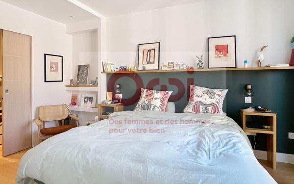 Maison à vendre    8 pièces • 240 m2 Issy-les-Moulineaux