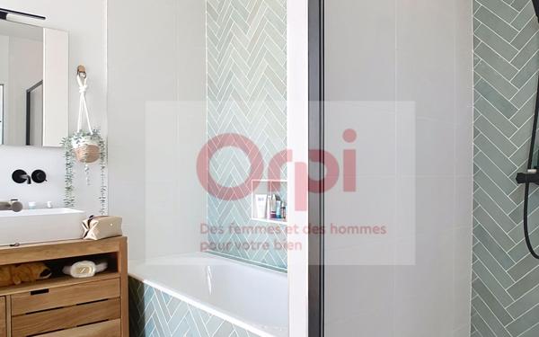 Maison à vendre    8 pièces • 240 m2 Issy-les-Moulineaux