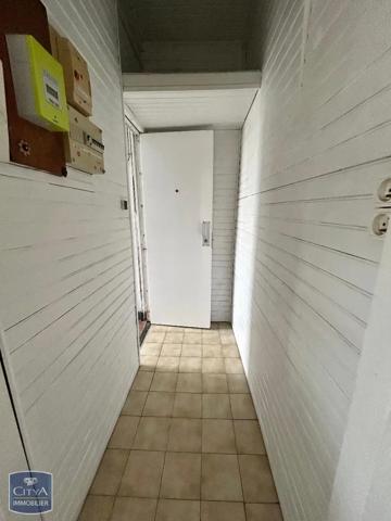 Appartement à vendre 1 pièce 17m² Clichy-sous-Bois (93390)