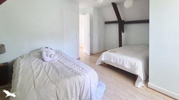 Maison 493 500 € Saint-Laurent-des-Vignes 6 p 198 m² DPE D