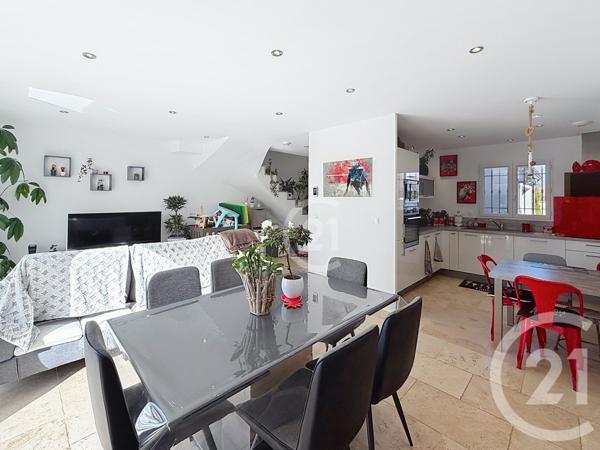 Maison à vendre  4 pièces - 91,78 m2 RAPHELE LES ARLES - 13