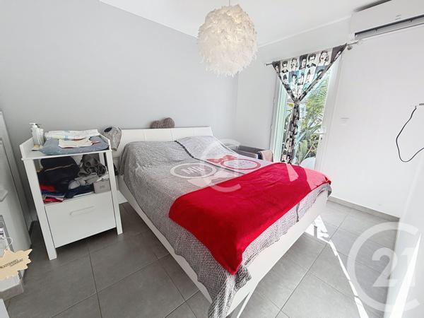 Maison à vendre  4 pièces - 91,78 m2 RAPHELE LES ARLES - 13