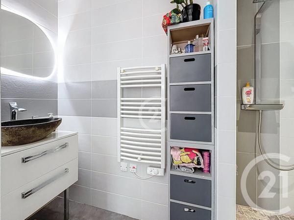 Maison à vendre  4 pièces - 91,78 m2 RAPHELE LES ARLES - 13