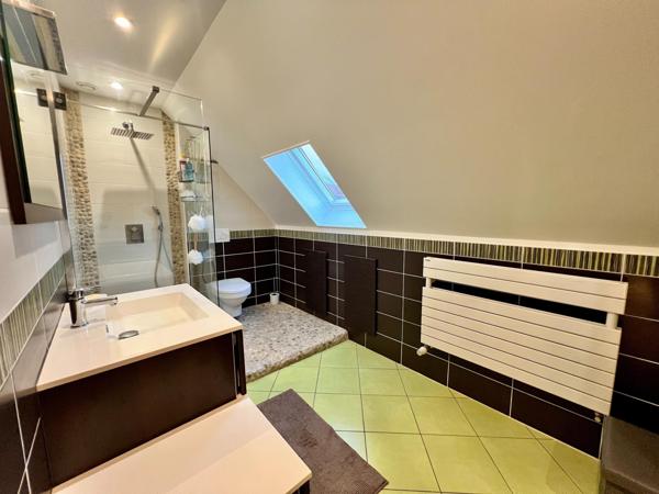 Magnifique maison de 105 m² avec sous-sol total