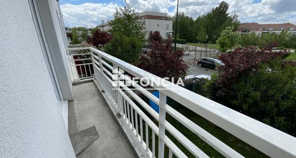 Location Appartement 2 pièces 43.66 m² - Corbeil-essonnes 91100