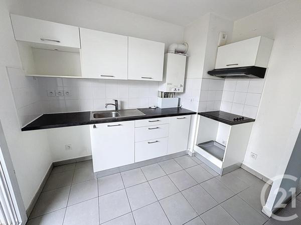 Appartement F3 à vendre  3 pièces - 61,75 m2 DECINES CHARPIEU - 69