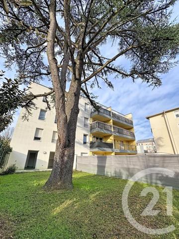 Appartement F3 à vendre  3 pièces - 61,75 m2 DECINES CHARPIEU - 69