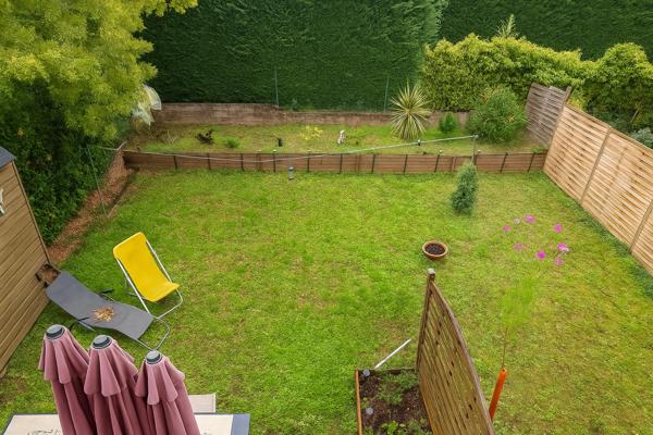 Montlouis-sur-Loire Maison familiale avec jardin et garage – 4 chambres – Proche centre