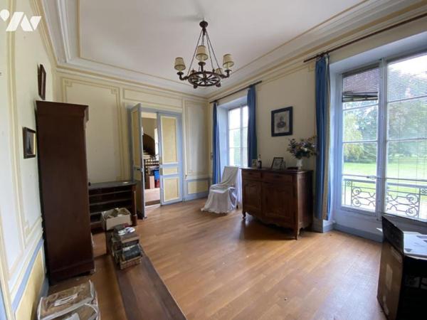 45680 DORDIVES - CHATEAU ET DEPENDANCES