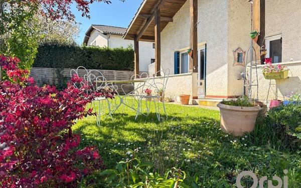 Maison à vendre    5 pièces •  Fleurance
