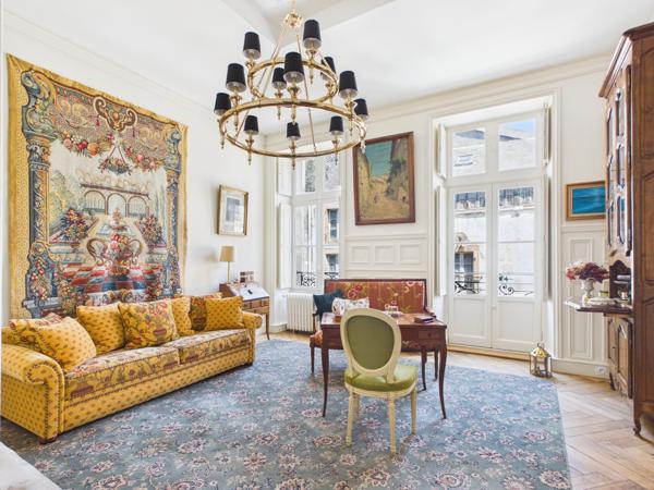 Morlaix – Appartement alliant art de vivre et art déco au sein d'un immeuble particulier