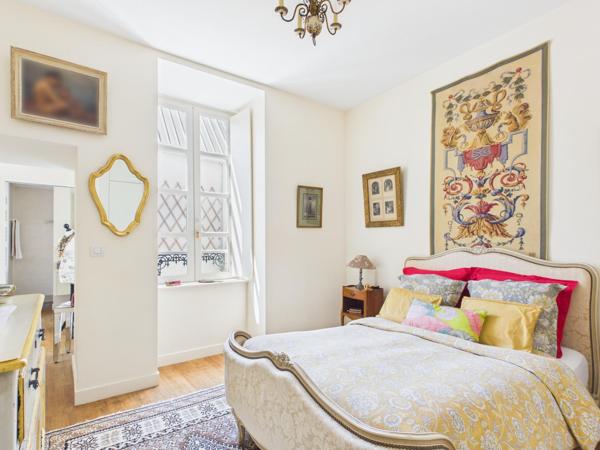 Morlaix – Appartement alliant art de vivre et art déco au sein d'un immeuble particulier
