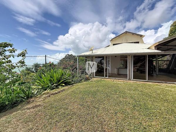 DPT GUYANE, à vendre CAYENNE BOURDA maison T4 de 158 m² avec vue mer