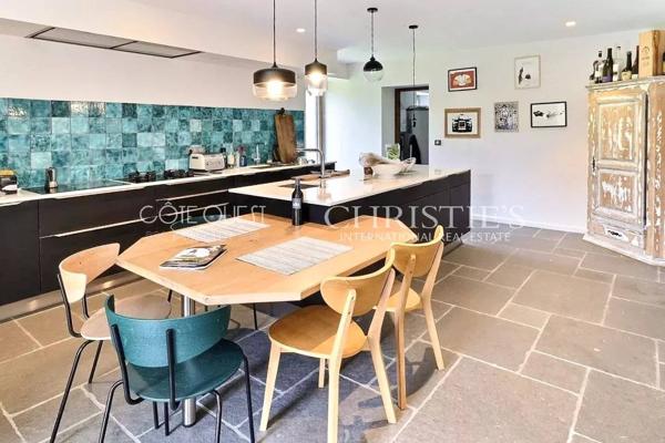 À vendre Larressore - Propriété du 18ème avec piscine