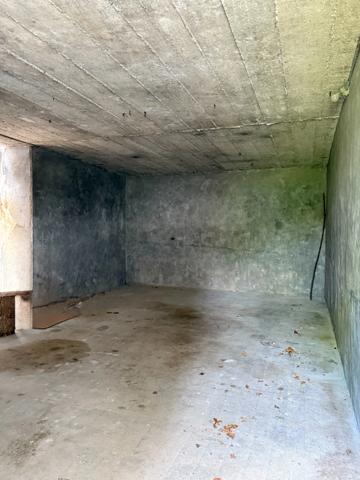 En exclusivite ! Maison de village, 300m², 10 chambres avec dépendances sur 3489m² de terrain 199 900 €