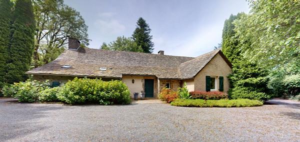 Maison à vendre    6 pièces •    Rieupeyroux